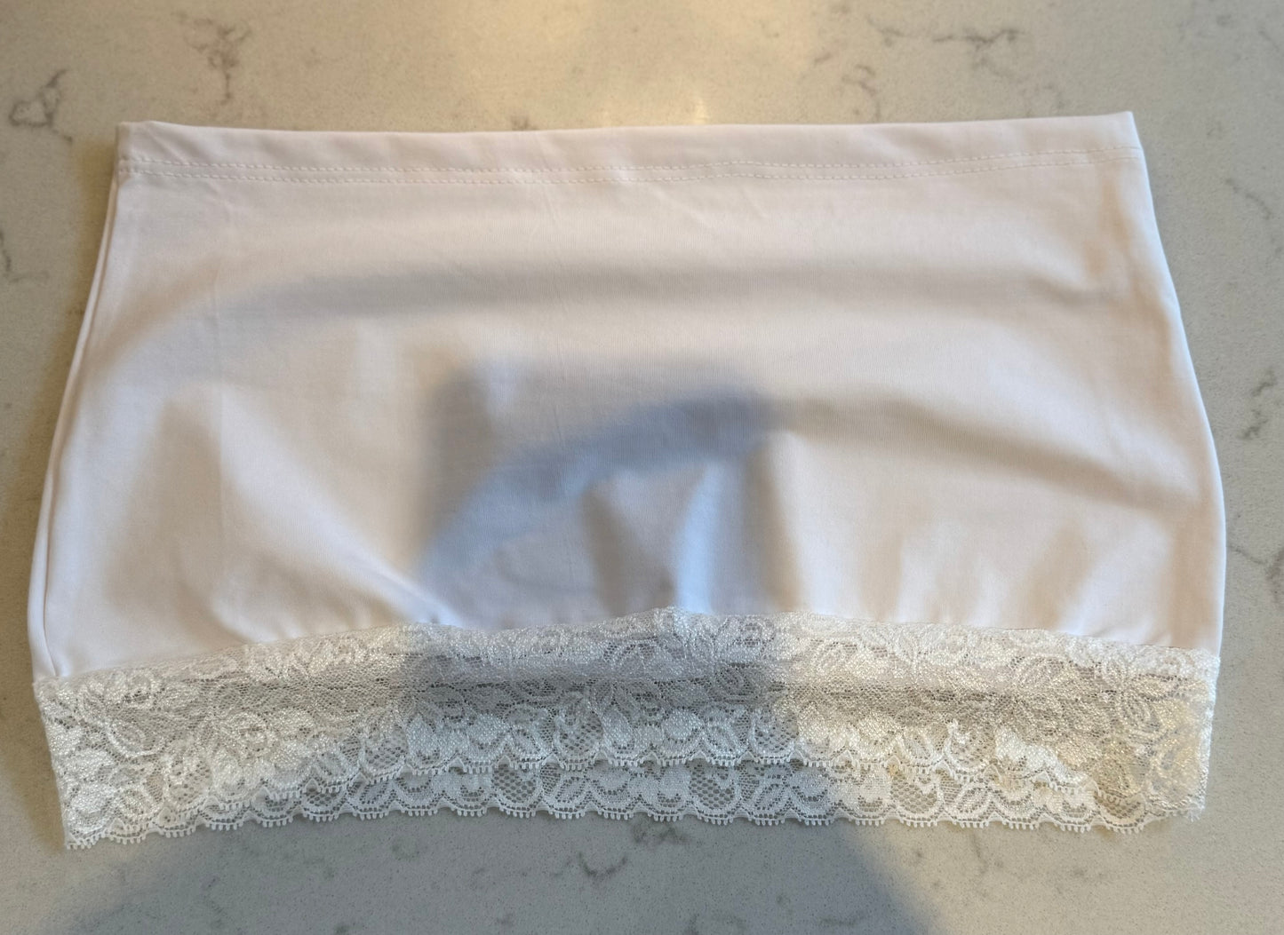 White & cream lace band